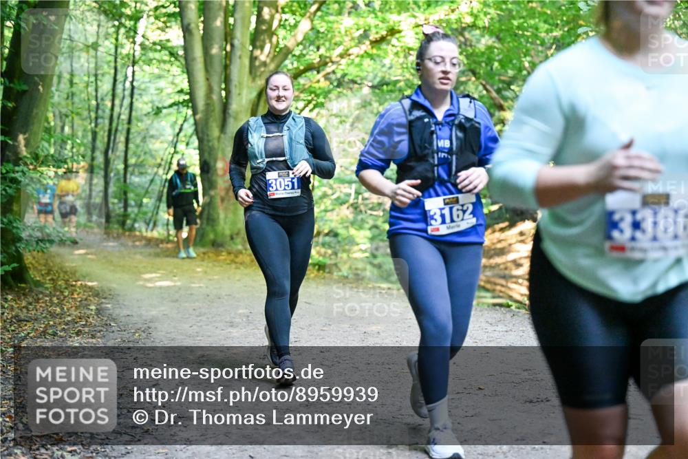 28.09.2025 - 33. Volkslauf durch das schöne Alstertal Dr. Thomas Lammeyer http://msf.ph/oto/8959939 28.09.2025 10:57:02 Laufen 3051, 3162, 3386 meine-sportfotos.de