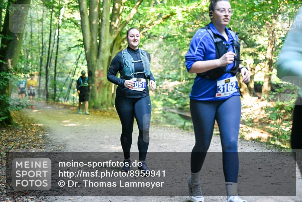 28.09.2025 - 33. Volkslauf durch das schöne Alstertal Dr. Thomas Lammeyer http://msf.ph/oto/8959941 28.09.2025 10:57:02 Laufen 051, 3162 meine-sportfotos.de