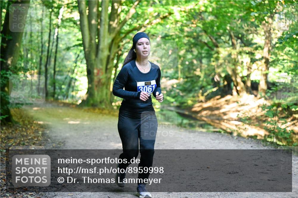 28.09.2025 - 33. Volkslauf durch das schöne Alstertal Dr. Thomas Lammeyer http://msf.ph/oto/8959998 28.09.2025 10:57:33 Laufen 3061 meine-sportfotos.de