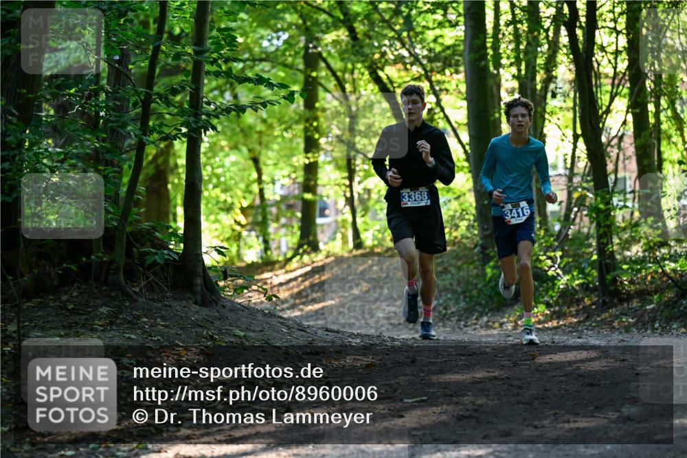 28.09.2025 - 33. Volkslauf durch das schöne Alstertal Dr. Thomas Lammeyer http://msf.ph/oto/8960006 28.09.2025 10:58:35 Laufen 3368, 3416 meine-sportfotos.de