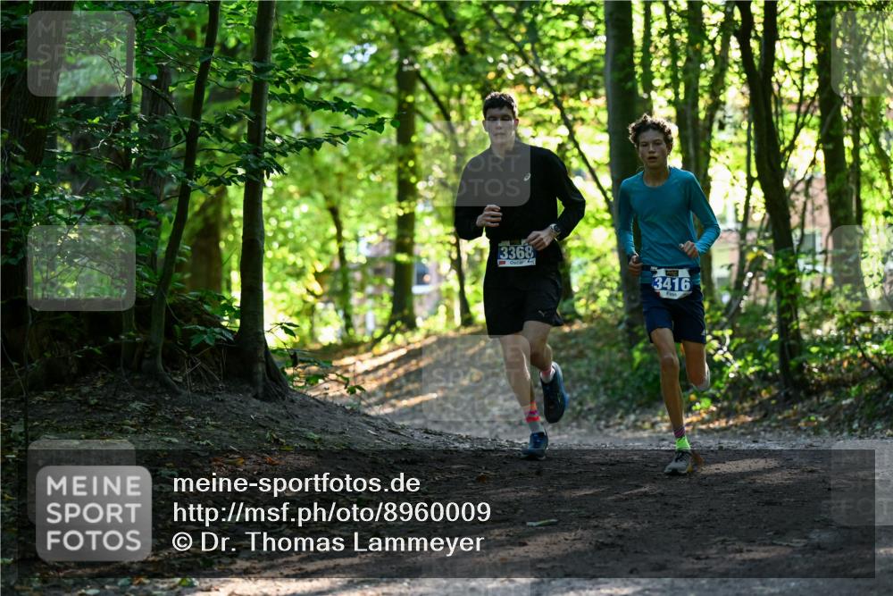 28.09.2025 - 33. Volkslauf durch das schöne Alstertal Dr. Thomas Lammeyer http://msf.ph/oto/8960009 28.09.2025 10:58:35 Laufen 3368, 3416 meine-sportfotos.de