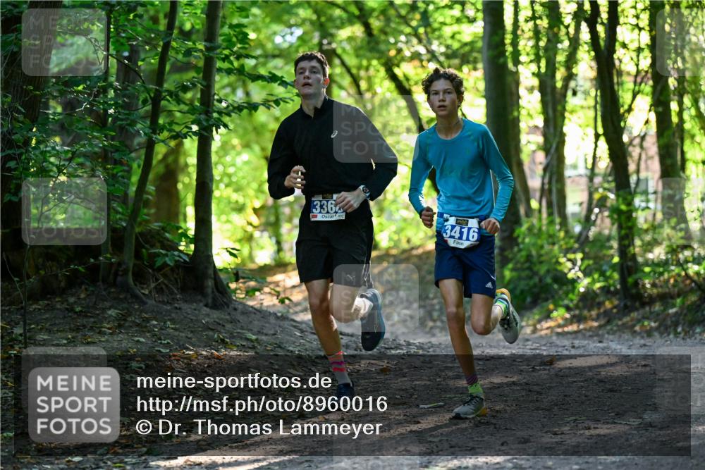 28.09.2025 - 33. Volkslauf durch das schöne Alstertal Dr. Thomas Lammeyer http://msf.ph/oto/8960016 28.09.2025 10:58:36 Laufen 336, 3416 meine-sportfotos.de