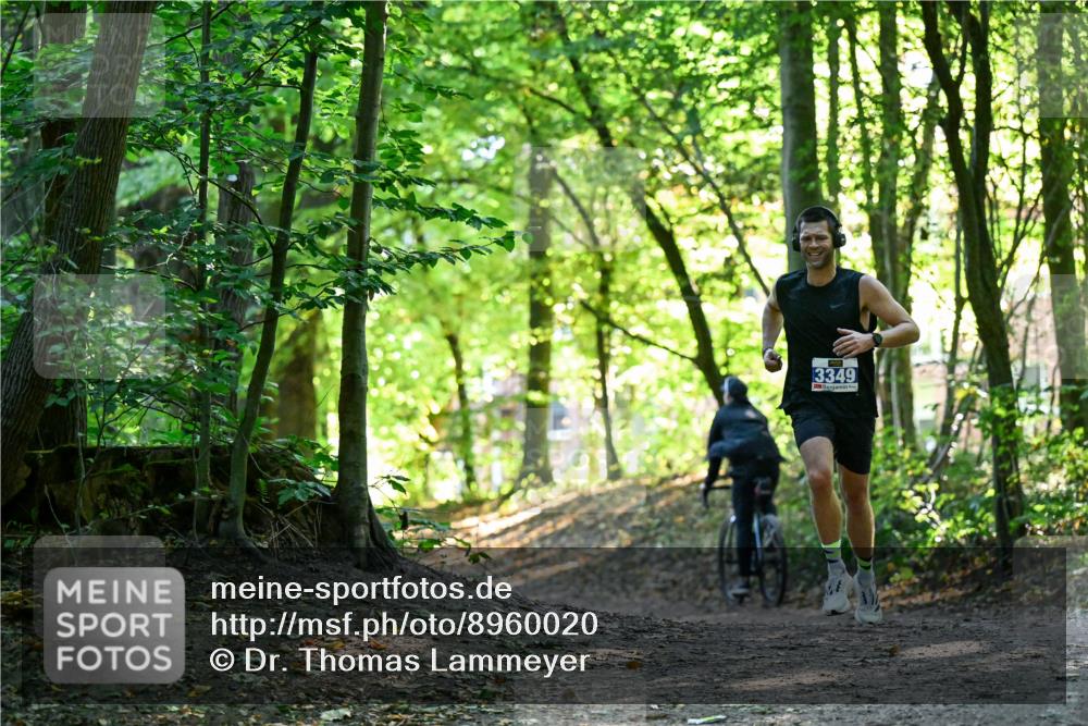 28.09.2025 - 33. Volkslauf durch das schöne Alstertal Dr. Thomas Lammeyer http://msf.ph/oto/8960020 28.09.2025 10:58:47 Laufen 3349 meine-sportfotos.de