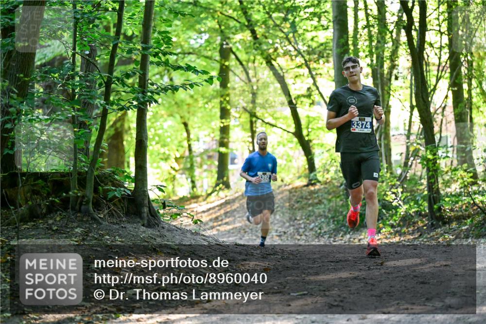 28.09.2025 - 33. Volkslauf durch das schöne Alstertal Dr. Thomas Lammeyer http://msf.ph/oto/8960040 28.09.2025 10:58:57 Laufen 4392, 3374 meine-sportfotos.de