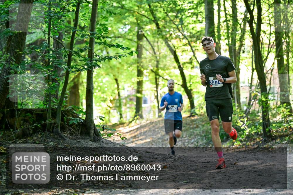 28.09.2025 - 33. Volkslauf durch das schöne Alstertal Dr. Thomas Lammeyer http://msf.ph/oto/8960043 28.09.2025 10:58:57 Laufen 3374 meine-sportfotos.de