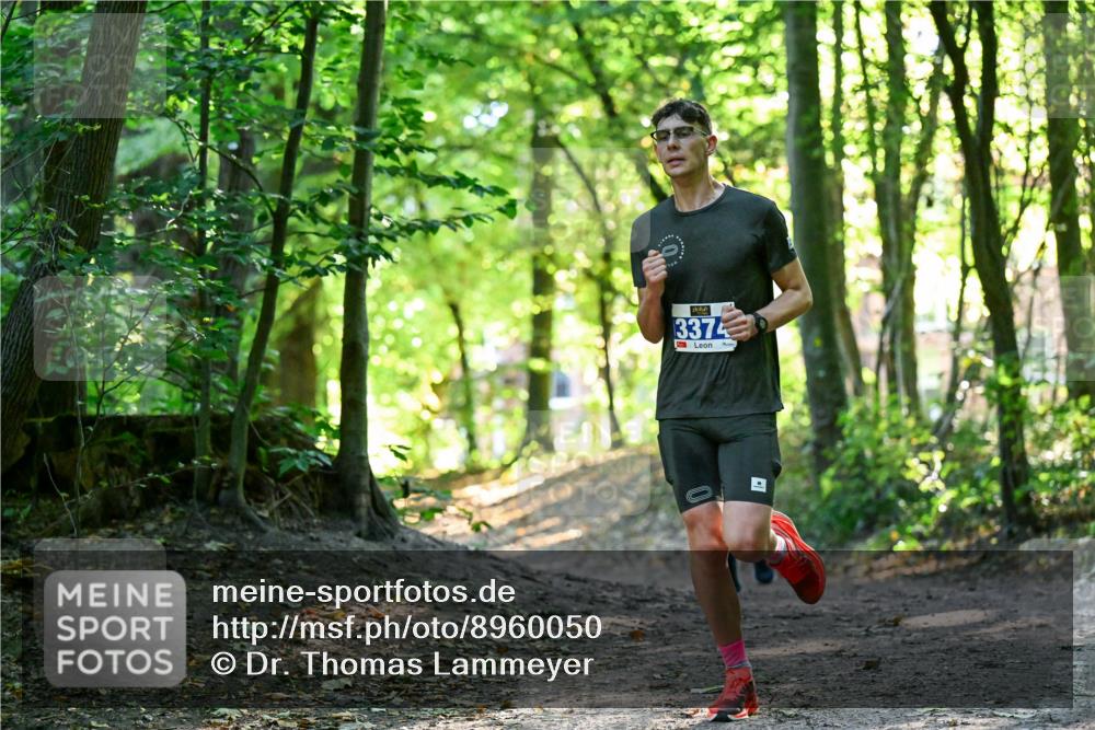 28.09.2025 - 33. Volkslauf durch das schöne Alstertal Dr. Thomas Lammeyer http://msf.ph/oto/8960050 28.09.2025 10:58:58 Laufen 3374 meine-sportfotos.de