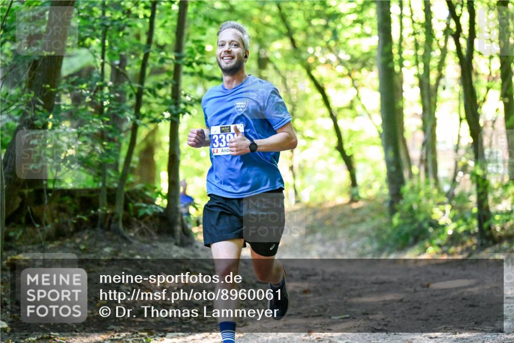 28.09.2025 - 33. Volkslauf durch das schöne Alstertal Dr. Thomas Lammeyer http://msf.ph/oto/8960061 28.09.2025 10:59:01 Laufen 330 meine-sportfotos.de