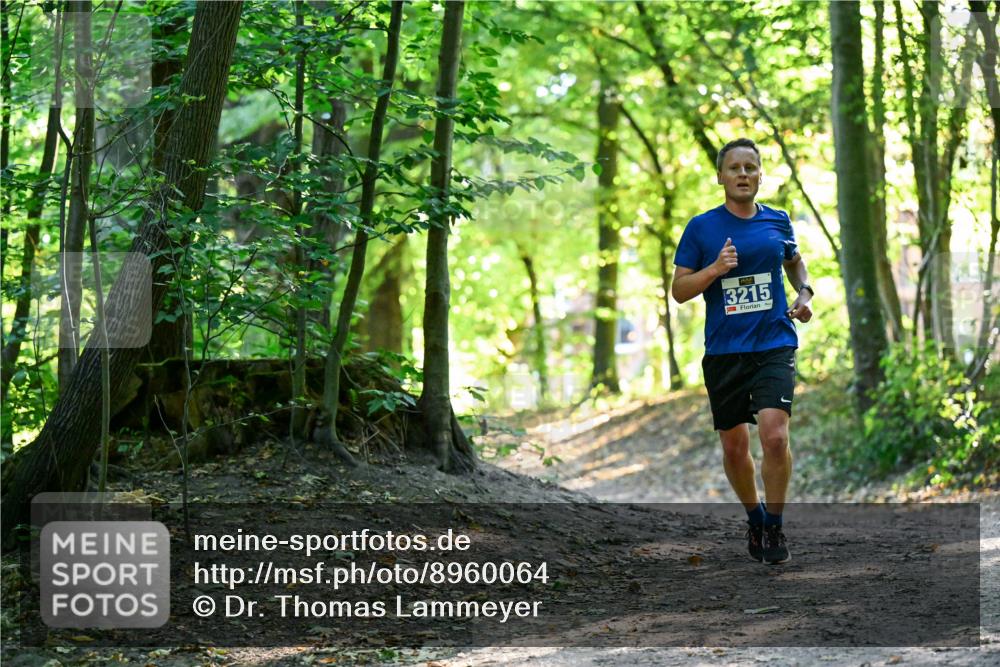 28.09.2025 - 33. Volkslauf durch das schöne Alstertal Dr. Thomas Lammeyer http://msf.ph/oto/8960064 28.09.2025 10:59:06 Laufen 3215 meine-sportfotos.de