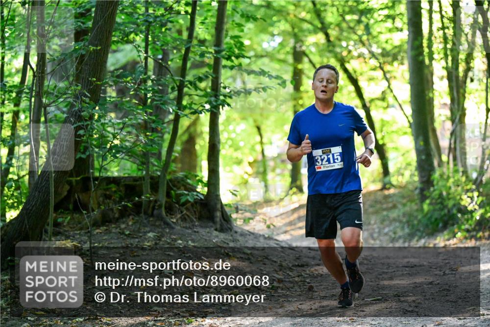 28.09.2025 - 33. Volkslauf durch das schöne Alstertal Dr. Thomas Lammeyer http://msf.ph/oto/8960068 28.09.2025 10:59:07 Laufen 3215 meine-sportfotos.de