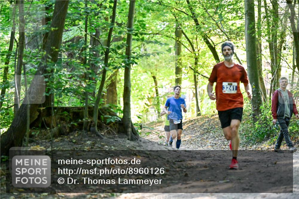 28.09.2025 - 33. Volkslauf durch das schöne Alstertal Dr. Thomas Lammeyer http://msf.ph/oto/8960126 28.09.2025 10:59:46 Laufen 3019, 3241 meine-sportfotos.de