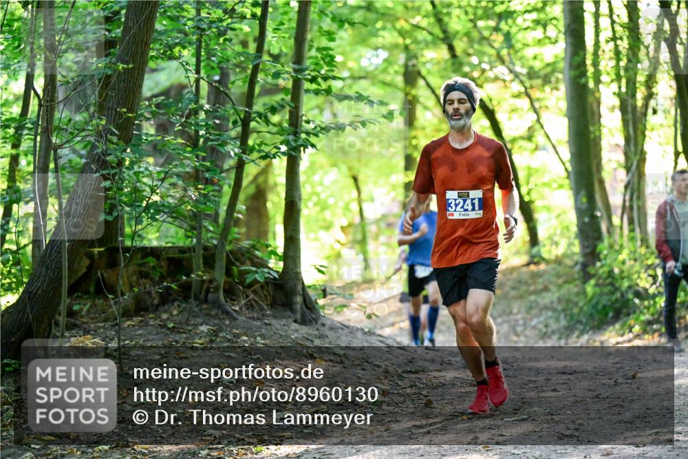 28.09.2025 - 33. Volkslauf durch das schöne Alstertal Dr. Thomas Lammeyer http://msf.ph/oto/8960130 28.09.2025 10:59:46 Laufen 3241 meine-sportfotos.de