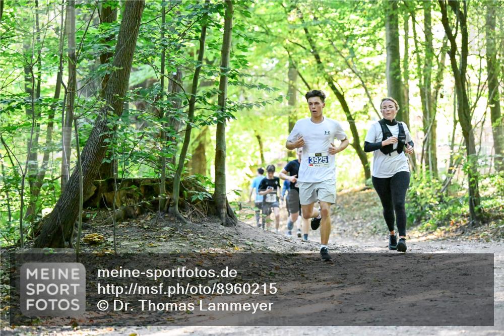 28.09.2025 - 33. Volkslauf durch das schöne Alstertal Dr. Thomas Lammeyer http://msf.ph/oto/8960215 28.09.2025 11:00:48 Laufen 3925 meine-sportfotos.de
