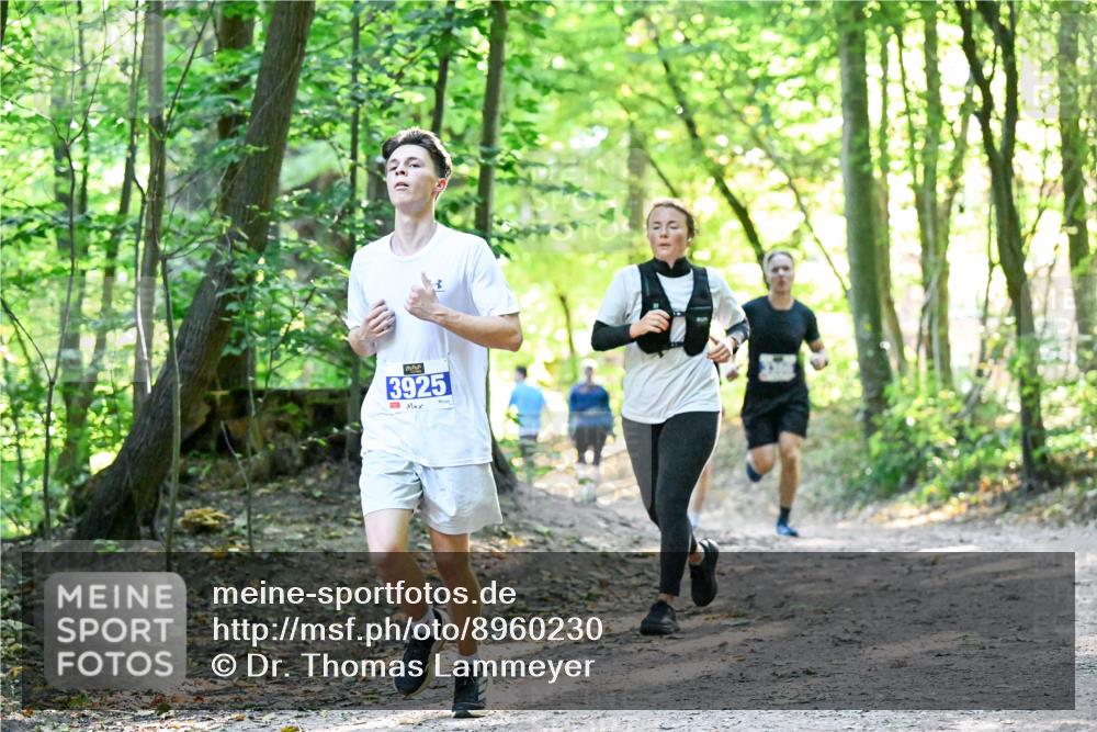 28.09.2025 - 33. Volkslauf durch das schöne Alstertal Dr. Thomas Lammeyer http://msf.ph/oto/8960230 28.09.2025 11:00:50 Laufen 3925 meine-sportfotos.de