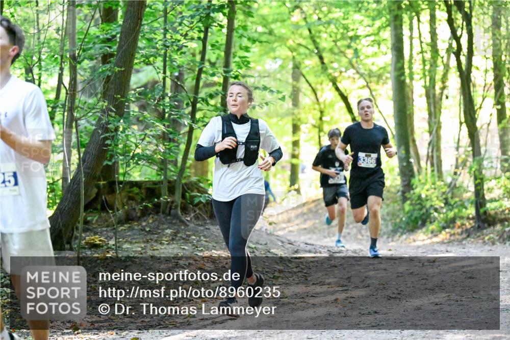 28.09.2025 - 33. Volkslauf durch das schöne Alstertal Dr. Thomas Lammeyer http://msf.ph/oto/8960235 28.09.2025 11:00:50 Laufen 25, 3366 meine-sportfotos.de