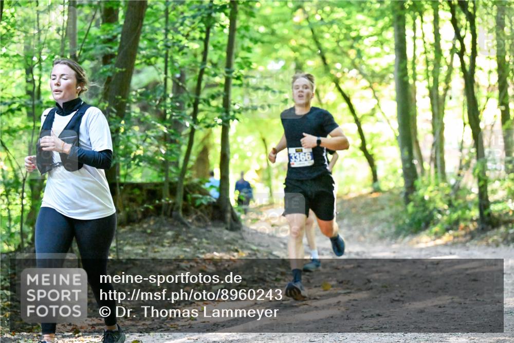 28.09.2025 - 33. Volkslauf durch das schöne Alstertal Dr. Thomas Lammeyer http://msf.ph/oto/8960243 28.09.2025 11:00:51 Laufen 3366 meine-sportfotos.de