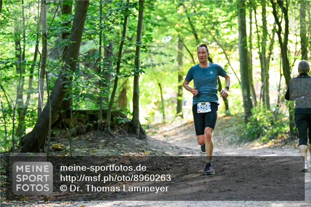 28.09.2025 - 33. Volkslauf durch das schöne Alstertal Dr. Thomas Lammeyer http://msf.ph/oto/8960263 28.09.2025 11:00:59 Laufen 3256 meine-sportfotos.de