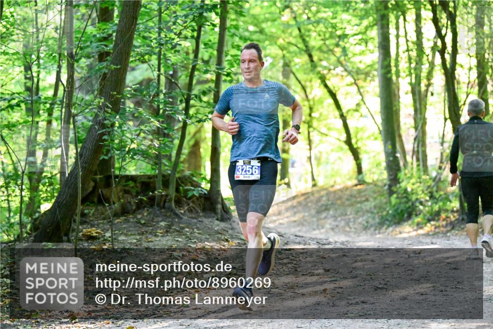 28.09.2025 - 33. Volkslauf durch das schöne Alstertal Dr. Thomas Lammeyer http://msf.ph/oto/8960269 28.09.2025 11:00:59 Laufen 3256 meine-sportfotos.de