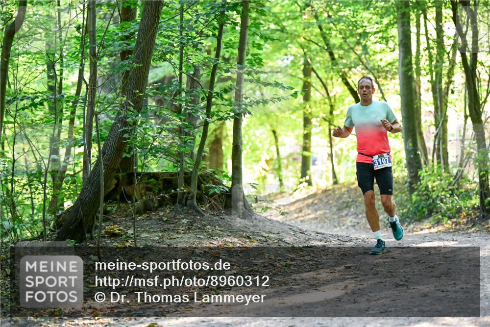 28.09.2025 - 33. Volkslauf durch das schöne Alstertal Dr. Thomas Lammeyer http://msf.ph/oto/8960312 28.09.2025 11:02:01 Laufen 3107 meine-sportfotos.de
