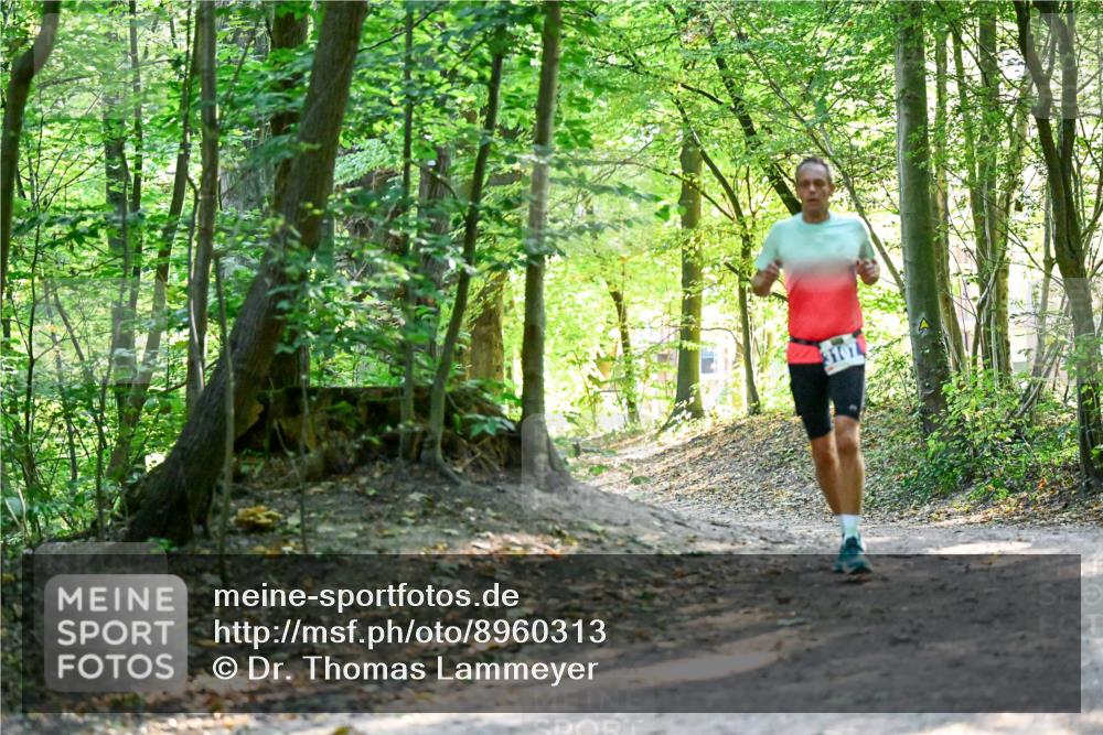 28.09.2025 - 33. Volkslauf durch das schöne Alstertal Dr. Thomas Lammeyer http://msf.ph/oto/8960313 28.09.2025 11:02:01 Laufen  meine-sportfotos.de