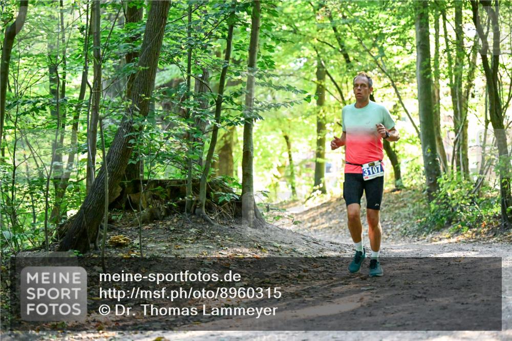 28.09.2025 - 33. Volkslauf durch das schöne Alstertal Dr. Thomas Lammeyer http://msf.ph/oto/8960315 28.09.2025 11:02:01 Laufen 3107 meine-sportfotos.de