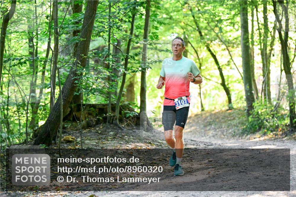 28.09.2025 - 33. Volkslauf durch das schöne Alstertal Dr. Thomas Lammeyer http://msf.ph/oto/8960320 28.09.2025 11:02:02 Laufen 3107 meine-sportfotos.de