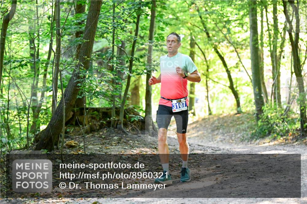 28.09.2025 - 33. Volkslauf durch das schöne Alstertal Dr. Thomas Lammeyer http://msf.ph/oto/8960321 28.09.2025 11:02:02 Laufen 3107 meine-sportfotos.de