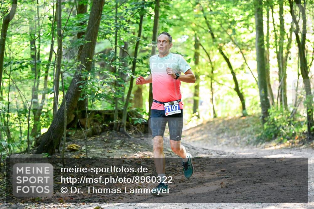 28.09.2025 - 33. Volkslauf durch das schöne Alstertal Dr. Thomas Lammeyer http://msf.ph/oto/8960322 28.09.2025 11:02:02 Laufen 3107 meine-sportfotos.de