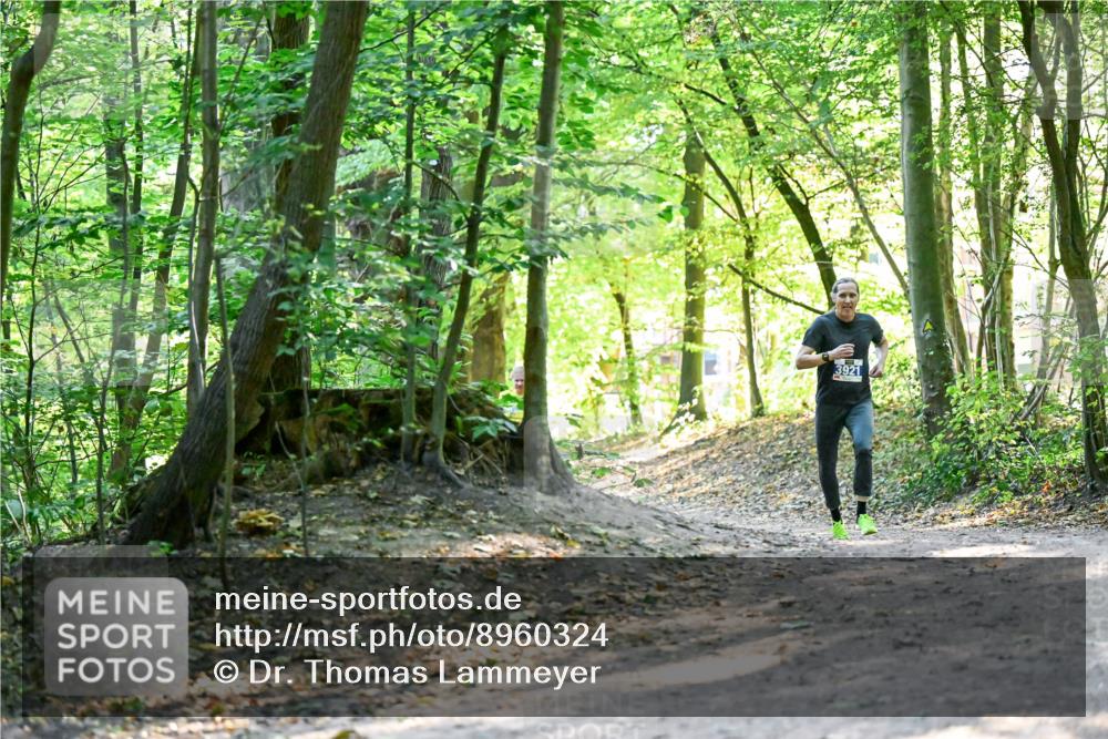 28.09.2025 - 33. Volkslauf durch das schöne Alstertal Dr. Thomas Lammeyer http://msf.ph/oto/8960324 28.09.2025 11:02:12 Laufen 3921 meine-sportfotos.de