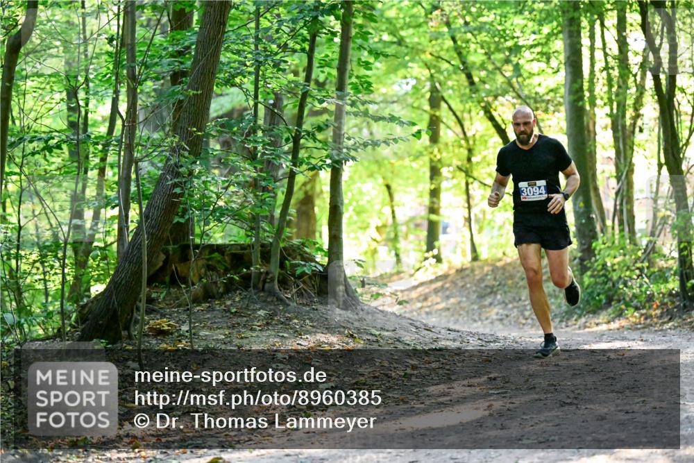 28.09.2025 - 33. Volkslauf durch das schöne Alstertal Dr. Thomas Lammeyer http://msf.ph/oto/8960385 28.09.2025 11:02:22 Laufen 3094 meine-sportfotos.de