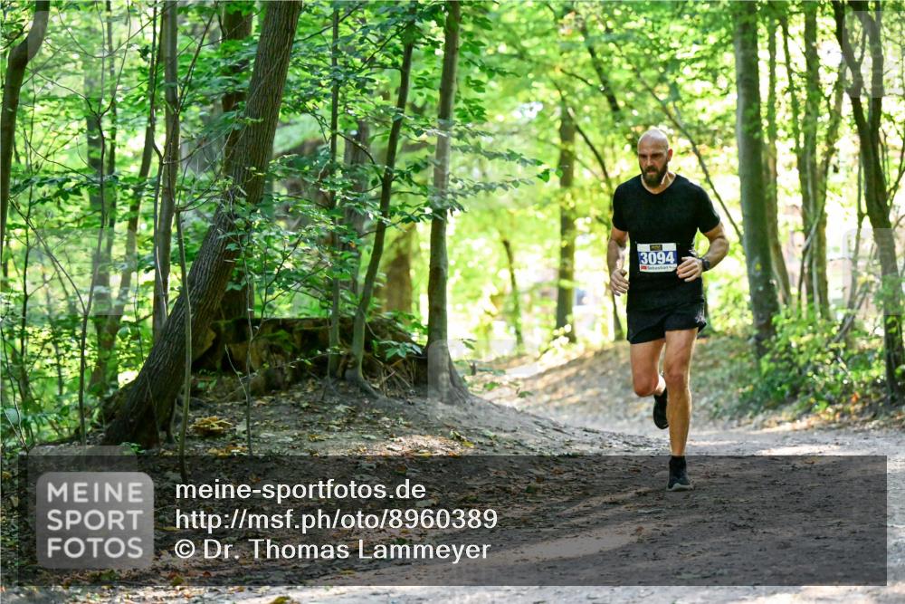 28.09.2025 - 33. Volkslauf durch das schöne Alstertal Dr. Thomas Lammeyer http://msf.ph/oto/8960389 28.09.2025 11:02:22 Laufen 3094 meine-sportfotos.de