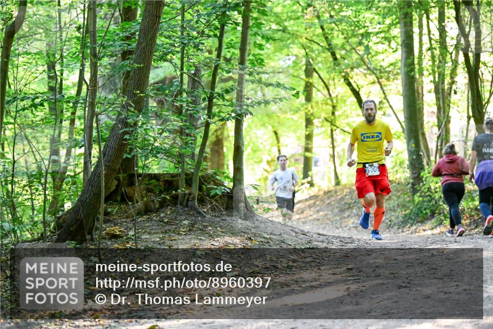 28.09.2025 - 33. Volkslauf durch das schöne Alstertal Dr. Thomas Lammeyer http://msf.ph/oto/8960397 28.09.2025 11:02:36 Laufen 2, 3906 meine-sportfotos.de
