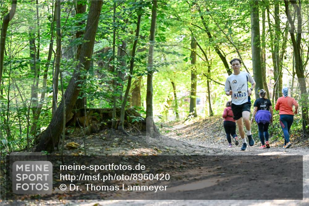 28.09.2025 - 33. Volkslauf durch das schöne Alstertal Dr. Thomas Lammeyer http://msf.ph/oto/8960420 28.09.2025 11:02:40 Laufen 3179, 25 meine-sportfotos.de