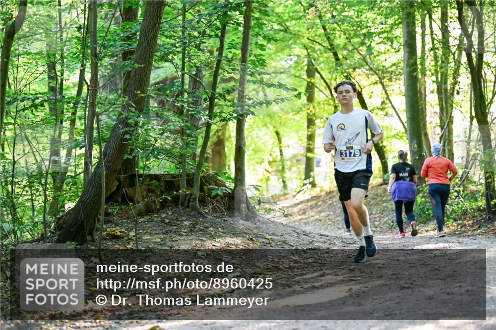 28.09.2025 - 33. Volkslauf durch das schöne Alstertal Dr. Thomas Lammeyer http://msf.ph/oto/8960425 28.09.2025 11:02:40 Laufen 3179 meine-sportfotos.de