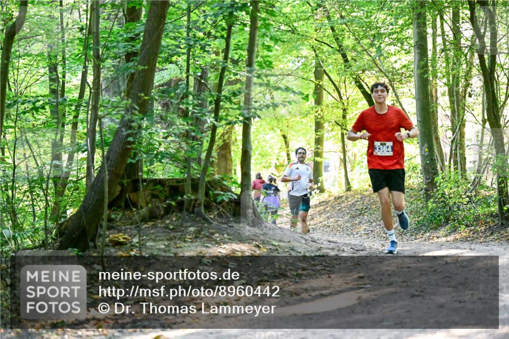 28.09.2025 - 33. Volkslauf durch das schöne Alstertal Dr. Thomas Lammeyer http://msf.ph/oto/8960442 28.09.2025 11:02:47 Laufen 3364 meine-sportfotos.de