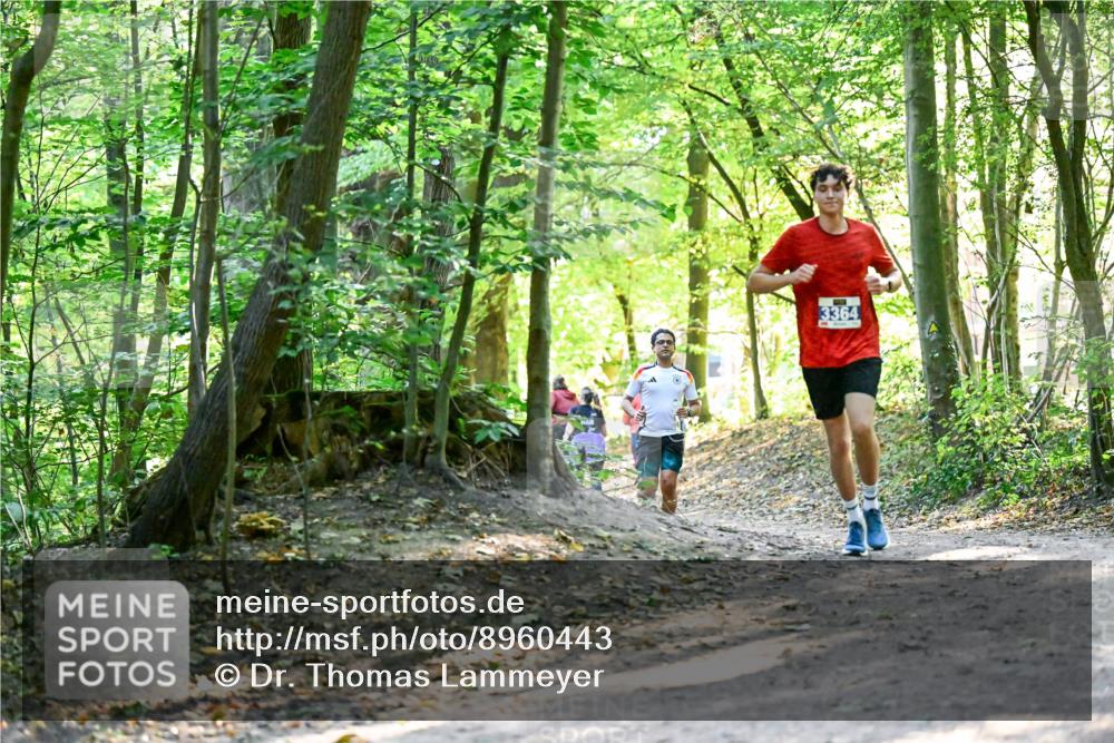 28.09.2025 - 33. Volkslauf durch das schöne Alstertal Dr. Thomas Lammeyer http://msf.ph/oto/8960443 28.09.2025 11:02:47 Laufen 3364 meine-sportfotos.de