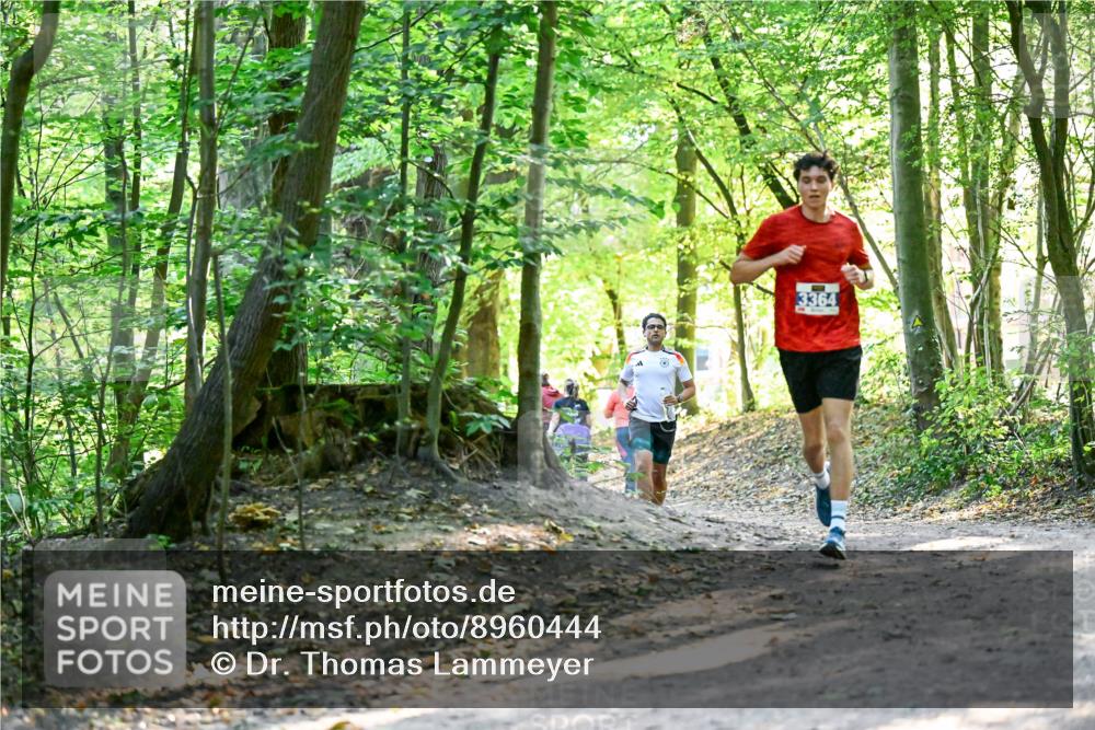 28.09.2025 - 33. Volkslauf durch das schöne Alstertal Dr. Thomas Lammeyer http://msf.ph/oto/8960444 28.09.2025 11:02:47 Laufen 3364 meine-sportfotos.de