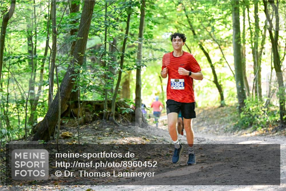 28.09.2025 - 33. Volkslauf durch das schöne Alstertal Dr. Thomas Lammeyer http://msf.ph/oto/8960452 28.09.2025 11:02:48 Laufen 3364 meine-sportfotos.de