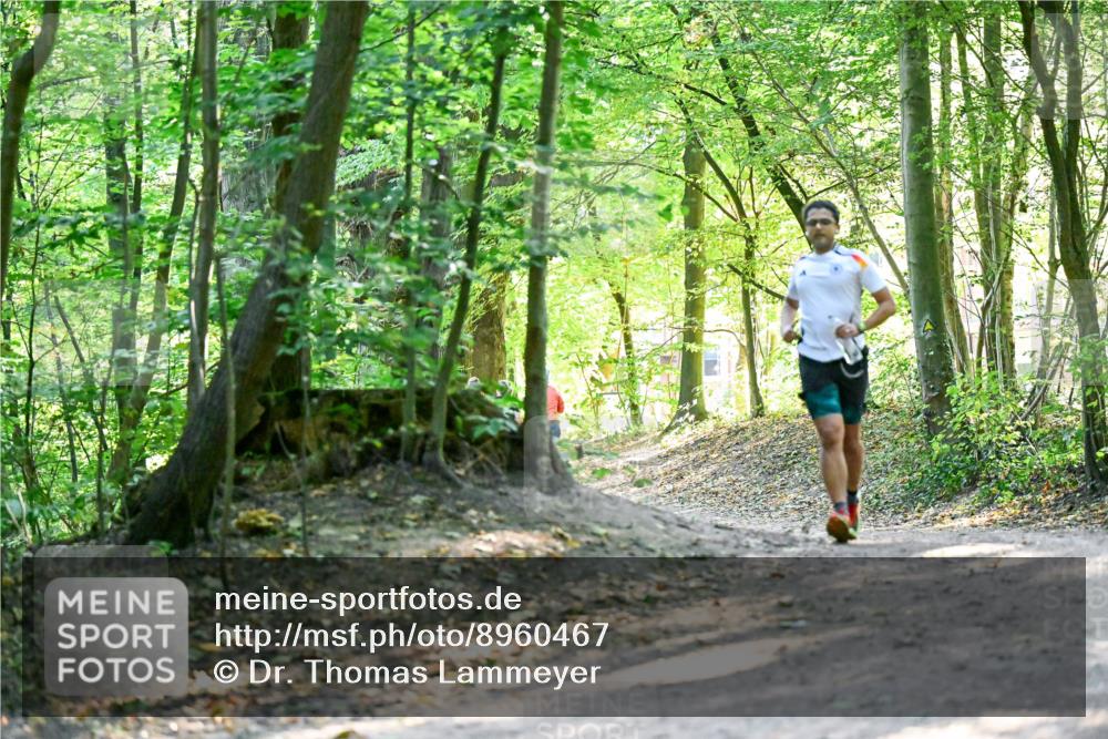 28.09.2025 - 33. Volkslauf durch das schöne Alstertal Dr. Thomas Lammeyer http://msf.ph/oto/8960467 28.09.2025 11:02:50 Laufen  meine-sportfotos.de