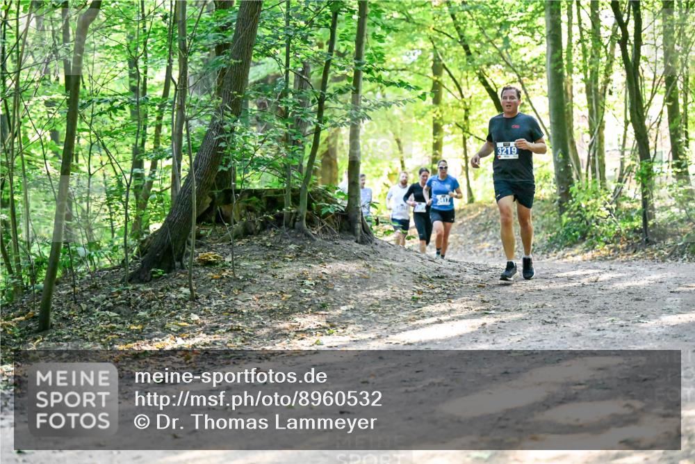 28.09.2025 - 33. Volkslauf durch das schöne Alstertal Dr. Thomas Lammeyer http://msf.ph/oto/8960532 28.09.2025 11:03:20 Laufen 3219 meine-sportfotos.de