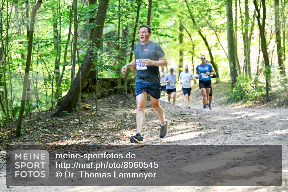 28.09.2025 - 33. Volkslauf durch das schöne Alstertal Dr. Thomas Lammeyer http://msf.ph/oto/8960545 28.09.2025 11:03:22 Laufen 321 meine-sportfotos.de