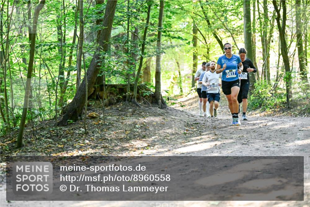 28.09.2025 - 33. Volkslauf durch das schöne Alstertal Dr. Thomas Lammeyer http://msf.ph/oto/8960558 28.09.2025 11:03:23 Laufen 3419, 3417, 3369 meine-sportfotos.de
