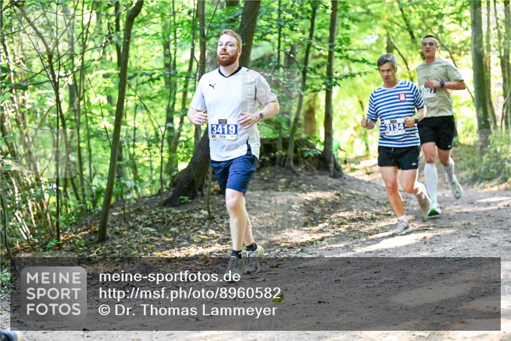 28.09.2025 - 33. Volkslauf durch das schöne Alstertal Dr. Thomas Lammeyer http://msf.ph/oto/8960582 28.09.2025 11:03:27 Laufen 3419, 3134 meine-sportfotos.de
