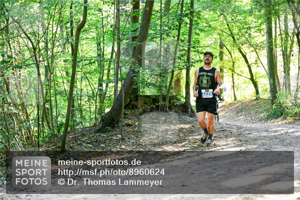 28.09.2025 - 33. Volkslauf durch das schöne Alstertal Dr. Thomas Lammeyer http://msf.ph/oto/8960624 28.09.2025 11:03:38 Laufen 3225 meine-sportfotos.de