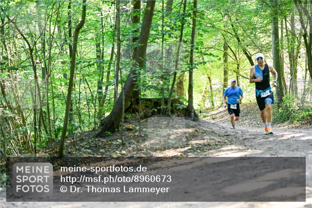 28.09.2025 - 33. Volkslauf durch das schöne Alstertal Dr. Thomas Lammeyer http://msf.ph/oto/8960673 28.09.2025 11:03:57 Laufen  meine-sportfotos.de