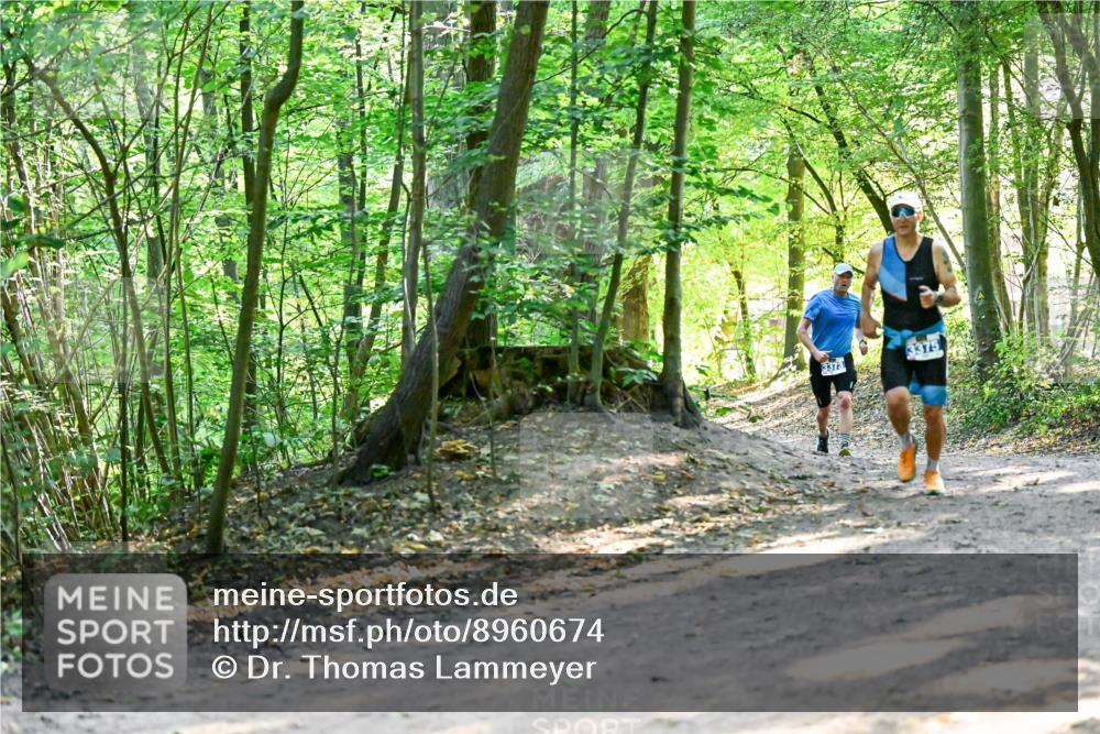28.09.2025 - 33. Volkslauf durch das schöne Alstertal Dr. Thomas Lammeyer http://msf.ph/oto/8960674 28.09.2025 11:03:57 Laufen 3375, 3373 meine-sportfotos.de