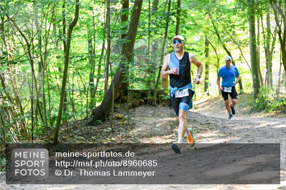 28.09.2025 - 33. Volkslauf durch das schöne Alstertal Dr. Thomas Lammeyer http://msf.ph/oto/8960685 28.09.2025 11:03:58 Laufen 3375, 3373 meine-sportfotos.de