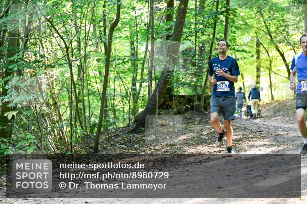 28.09.2025 - 33. Volkslauf durch das schöne Alstertal Dr. Thomas Lammeyer http://msf.ph/oto/8960729 28.09.2025 11:04:30 Laufen 3387 meine-sportfotos.de
