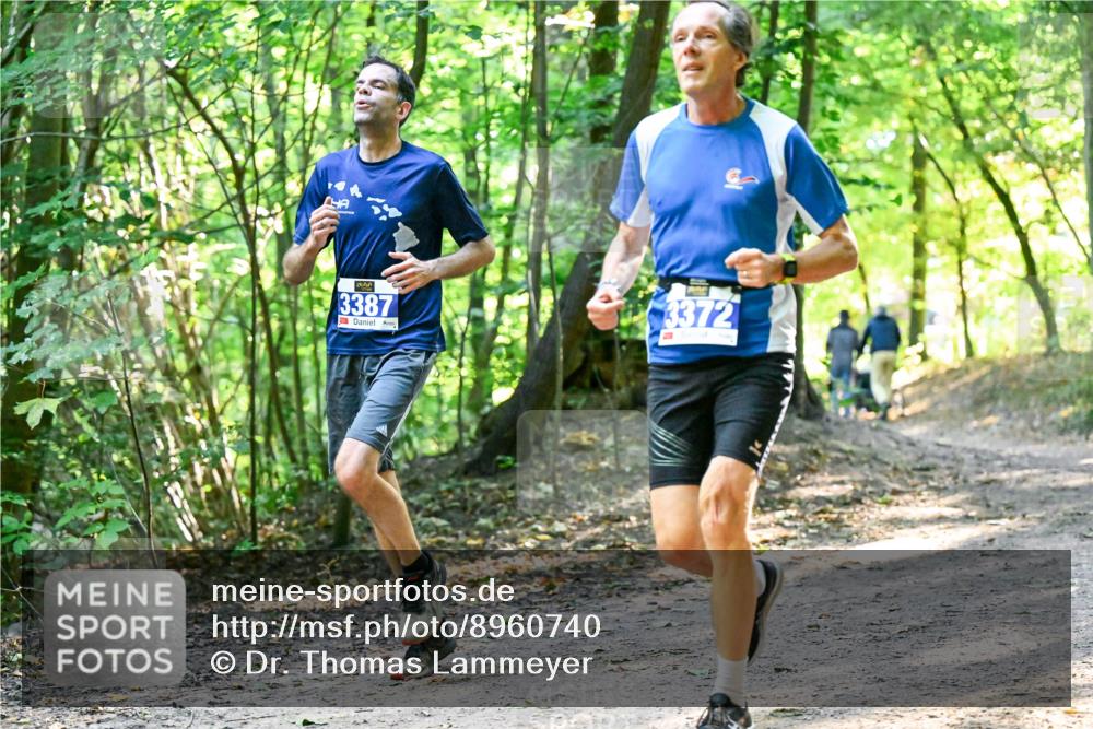 28.09.2025 - 33. Volkslauf durch das schöne Alstertal Dr. Thomas Lammeyer http://msf.ph/oto/8960740 28.09.2025 11:04:31 Laufen 3387, 3372 meine-sportfotos.de