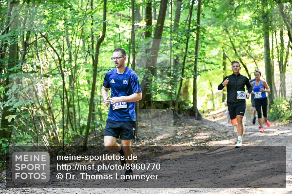 28.09.2025 - 33. Volkslauf durch das schöne Alstertal Dr. Thomas Lammeyer http://msf.ph/oto/8960770 28.09.2025 11:04:45 Laufen 3178 meine-sportfotos.de