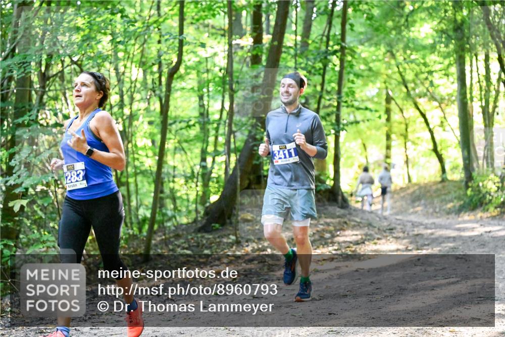 28.09.2025 - 33. Volkslauf durch das schöne Alstertal Dr. Thomas Lammeyer http://msf.ph/oto/8960793 28.09.2025 11:04:48 Laufen 283, 3411 meine-sportfotos.de